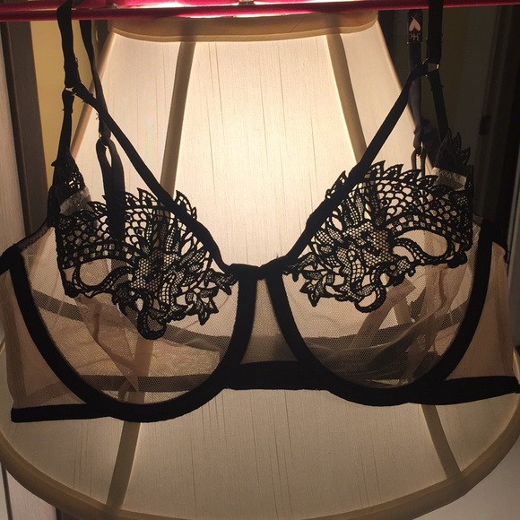 VS Dragon Appliqué Balconet & Cheeky Set 36/34/M-NWT - Picture 6 of 9